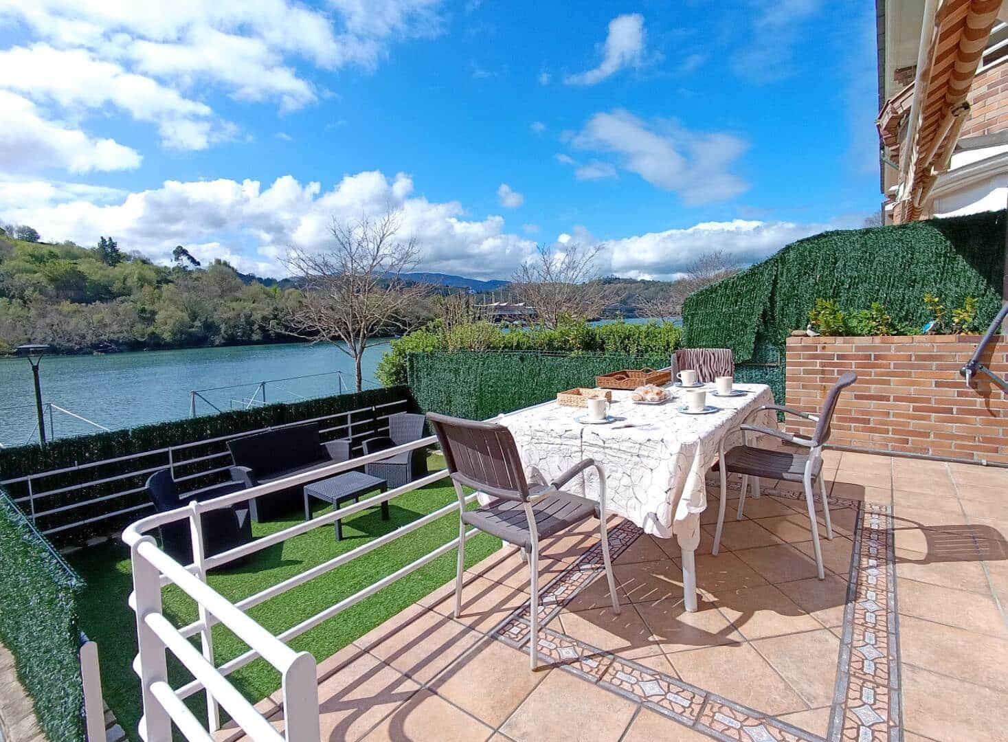 Adosado con Terraza en Orio